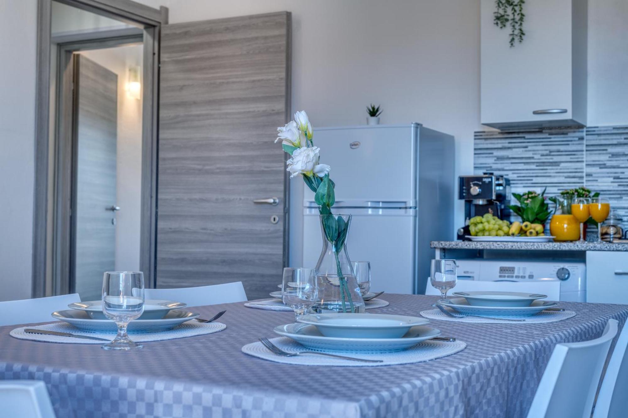Izzhome Cozy Sunflowers Pula Exterior foto